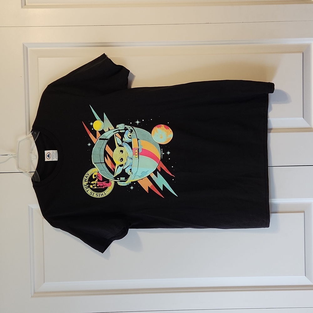 Baby Yoda T-shirt
